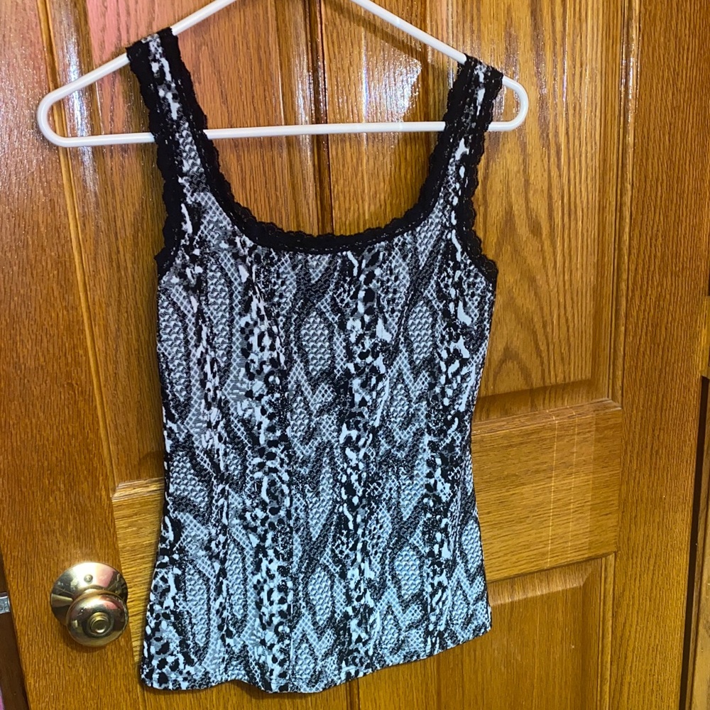 White House Black Market Monochrome Snake Leopard Print Tank Top